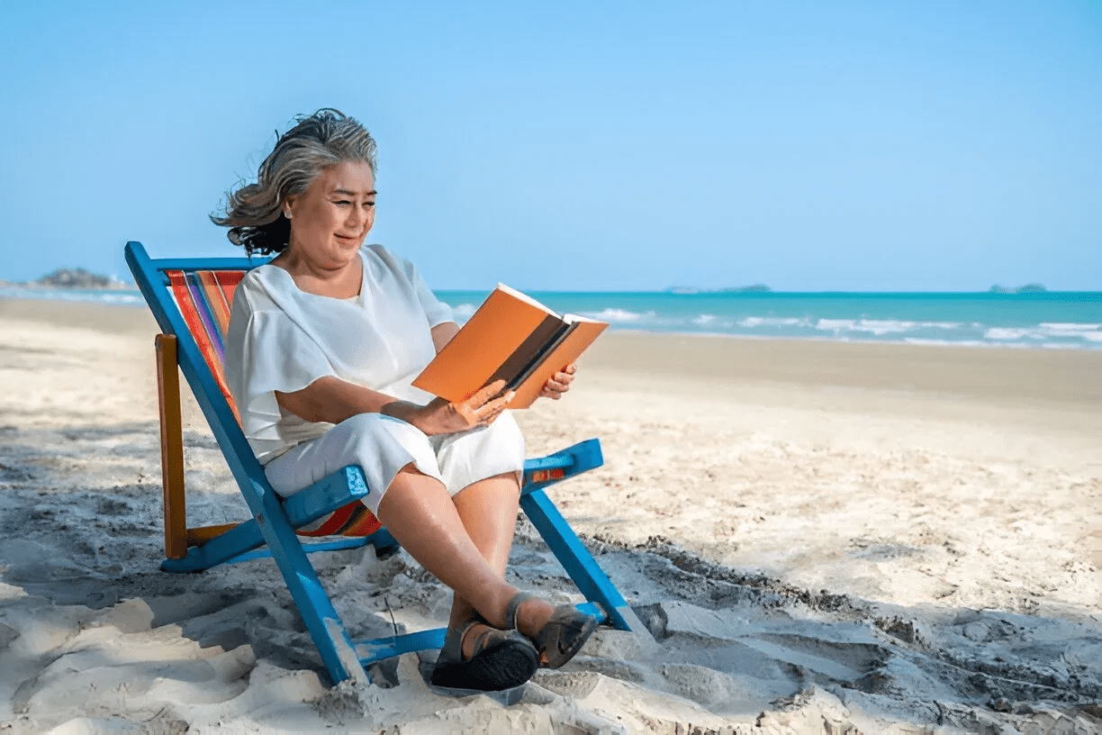 Medicare beneficiaries in Michigan enjoying scenic views of Mackinac Island, a top travel destination following travel tips for Medicare beneficiaries in Michigan